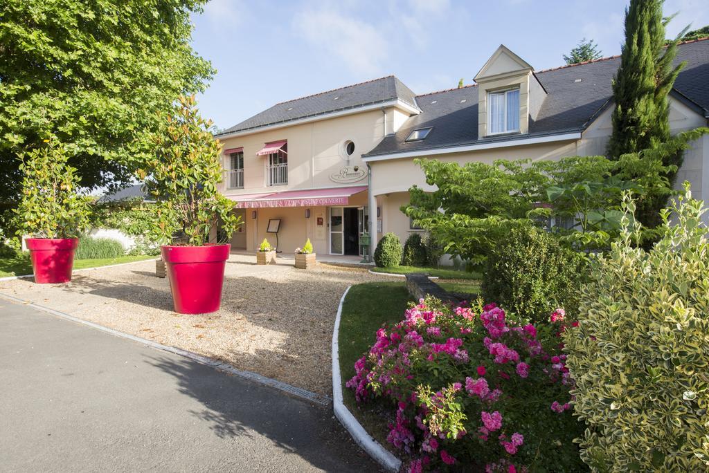Logis Auberge Bienvenue Doué-la-Fontaine Екстериор снимка